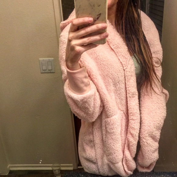 PINK FUZZY FAUX FUR JACKET - Picture 2 of 5